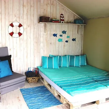 Vizparti Nyaralo- Beachfront Haven * Csopak